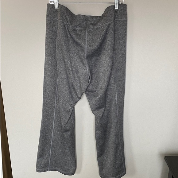 The North Face Fleece Lined Sweatpants - Picture 5 of 5